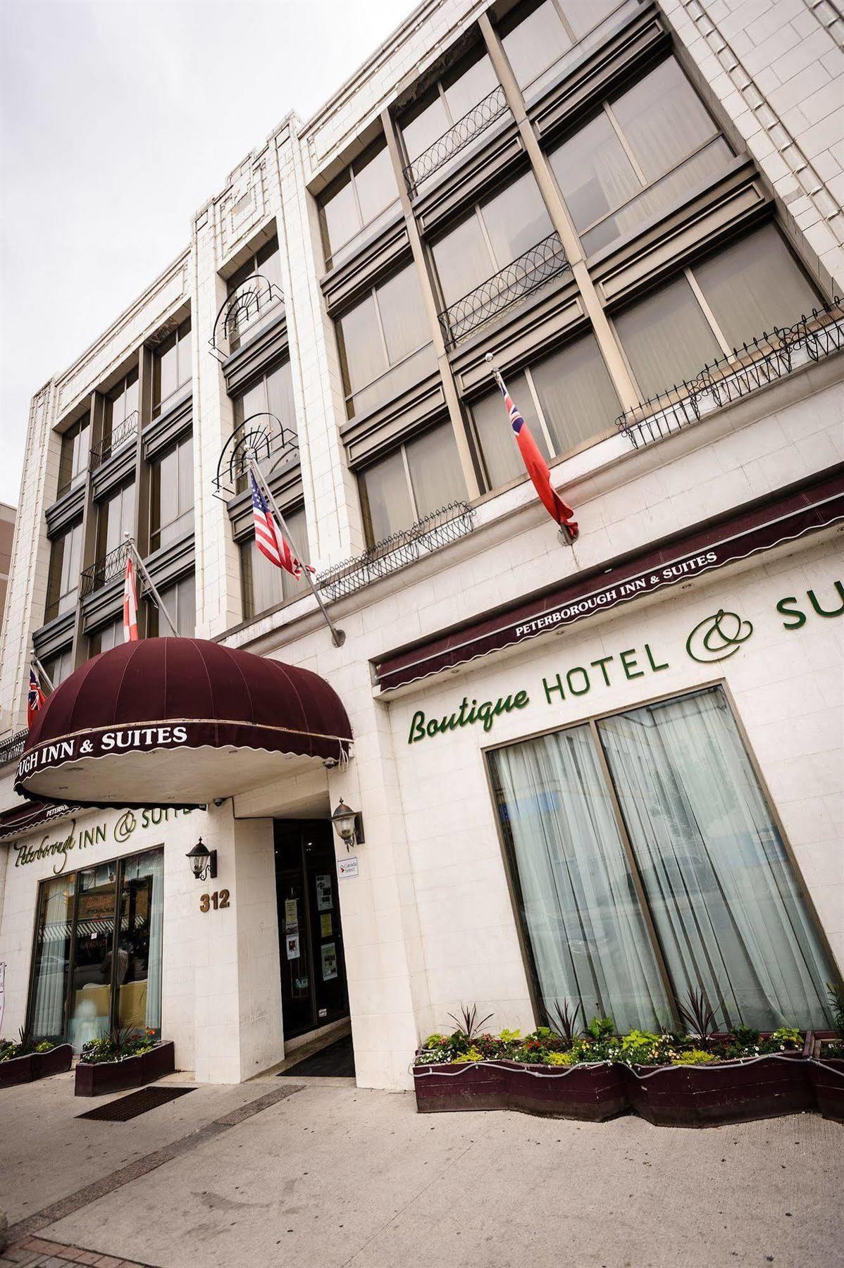 Peterborough Inn & Suites Hotel المظهر الخارجي الصورة